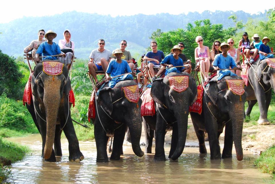 Rafting with Island Safari