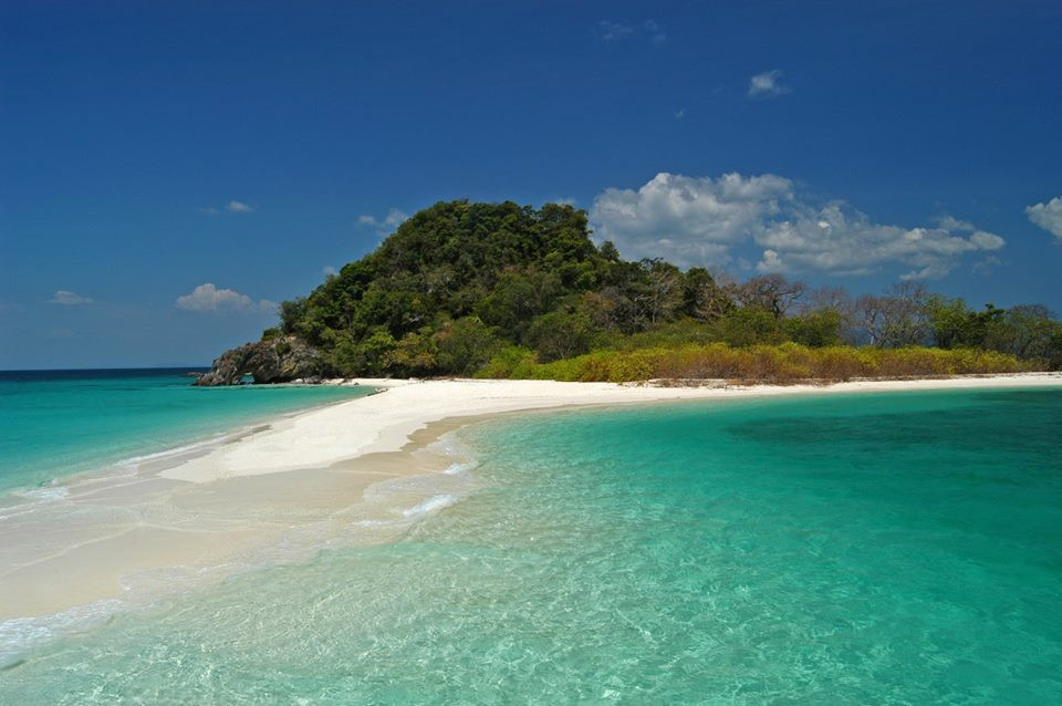 Hong Island & Nok Island with Kayaking and Snorkeling Sunset tour by Speed boat