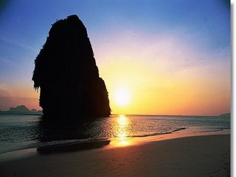 Hong Island & Nok Island with Kayaking and Snorkeling Sunset tour by Speed boat