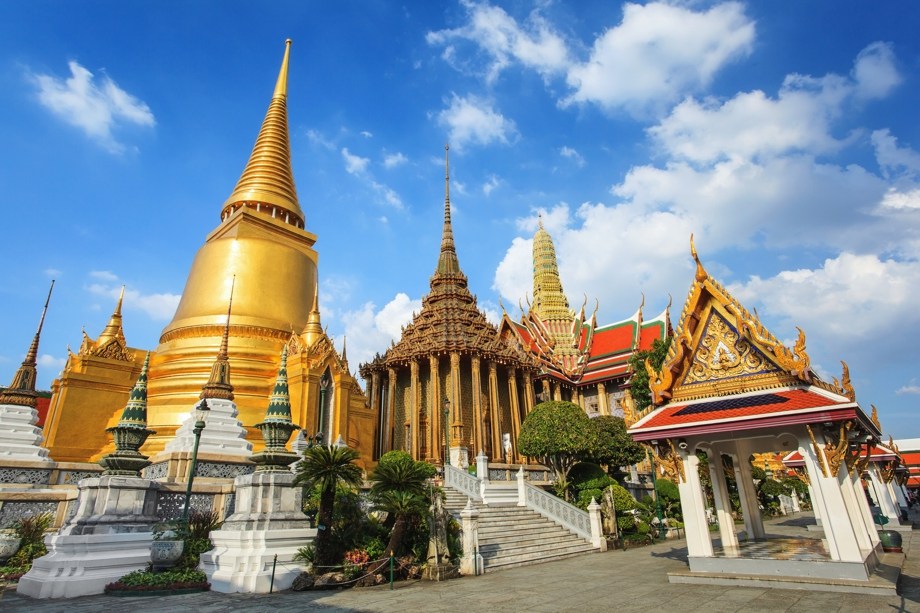 Royal Grand Palace and Emerald Buddha Temple