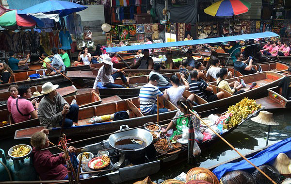 Floating Market Combined Rose Garden Tour